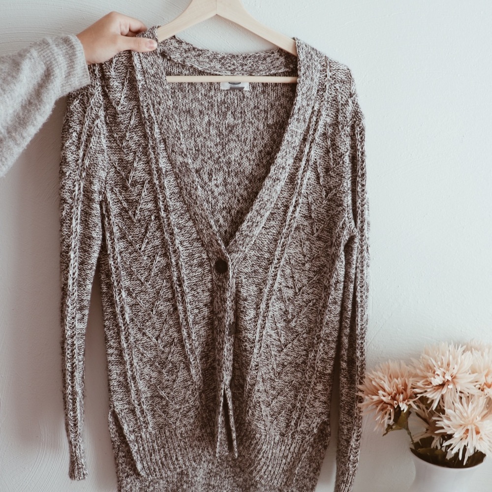 Old navy cardigan